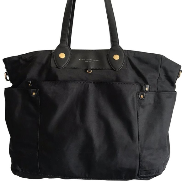 Marc Jacobs Handbags - MARC JACOBS Large Tote Bag With Leather Handles